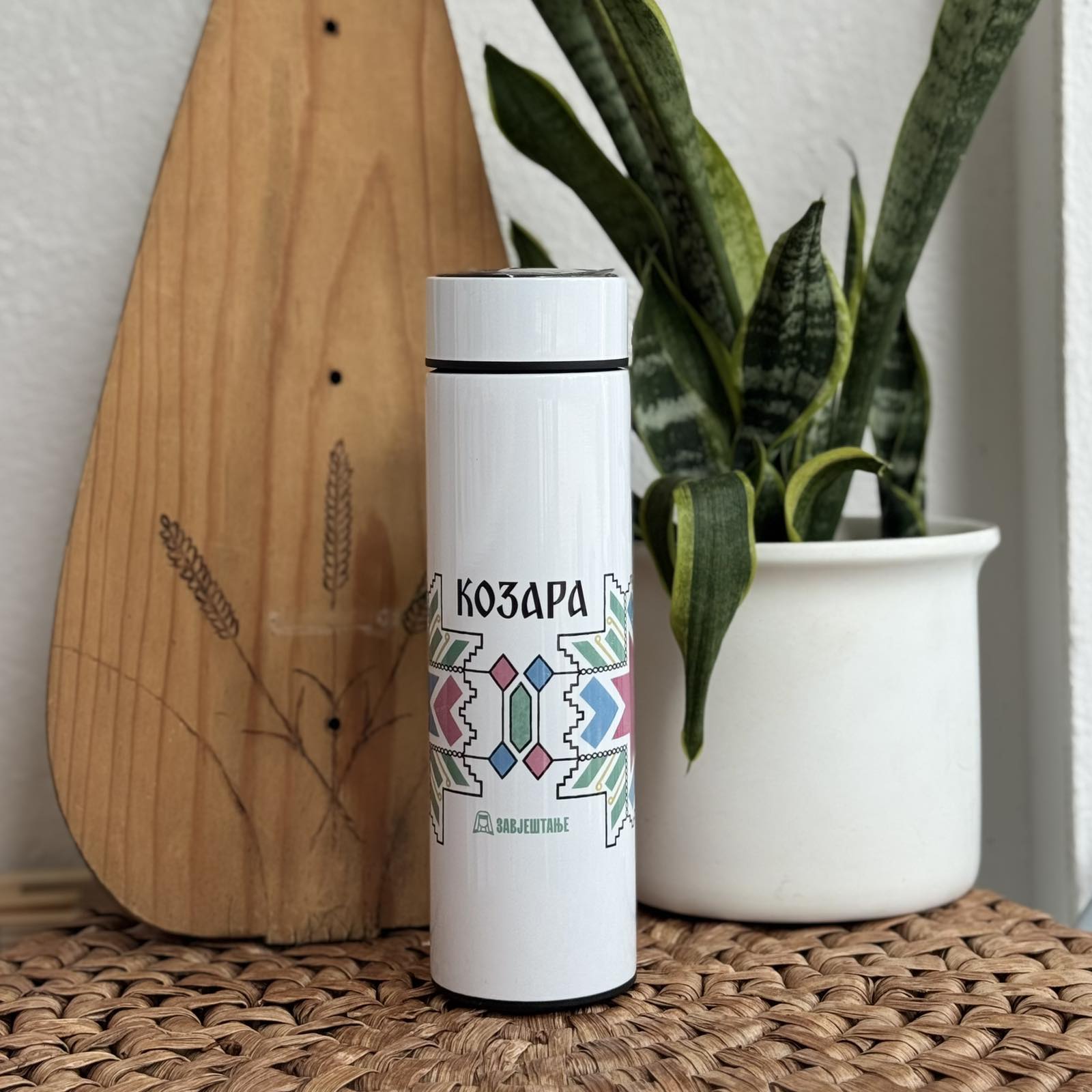 Kozara Pametna Termos Boca sa LED Displejem – 500ml